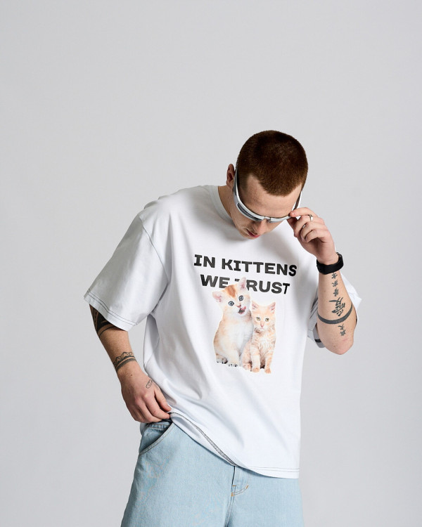 Футболка оверсайз OGP Kittens белая